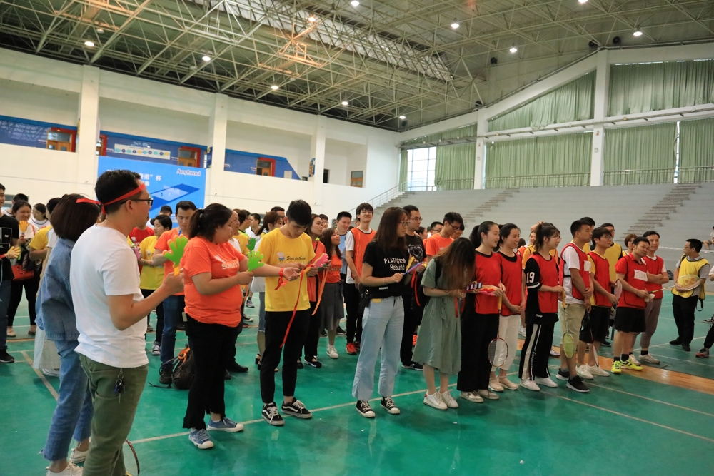 激情绽放 谁羽争锋 ——杭州速麦第一届羽毛球争霸赛